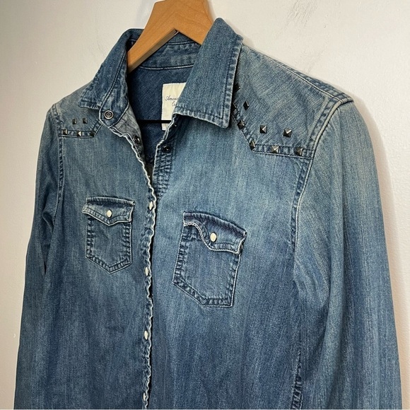 Women’s | American Eagle Blue Denim Pearl Snap Studded Jacket | Small - Picture 1 of 7